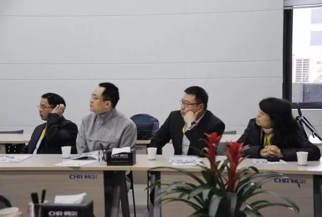 高端拉床,專用機床,內(nèi)拉床,外拉床,數(shù)控機床,自動化生產(chǎn)線,工業(yè)機器人,拉床,拉刀,自動化 高端拉床,專用機床,內(nèi)拉床,外拉床,數(shù)控機床,自動化生產(chǎn)線,工業(yè)機器人,拉床,拉刀,自動化