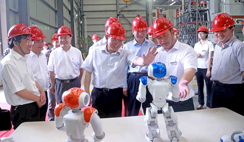 高端拉床,專用機床,內(nèi)拉床,外拉床,數(shù)控機床,自動化生產(chǎn)線,工業(yè)機器人,拉床,拉刀,自動化 高端拉床,專用機床,內(nèi)拉床,外拉床,數(shù)控機床,自動化生產(chǎn)線,工業(yè)機器人,拉床,拉刀,自動化