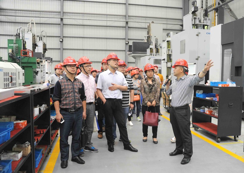 高端拉床,專用機床,內拉床,外拉床,數控機床,自動化生產線,工業(yè)機器人,拉床,拉刀,自動化 高端拉床,專用機床,內拉床,外拉床,數控機床,自動化生產線,工業(yè)機器人,拉床,拉刀,自動化