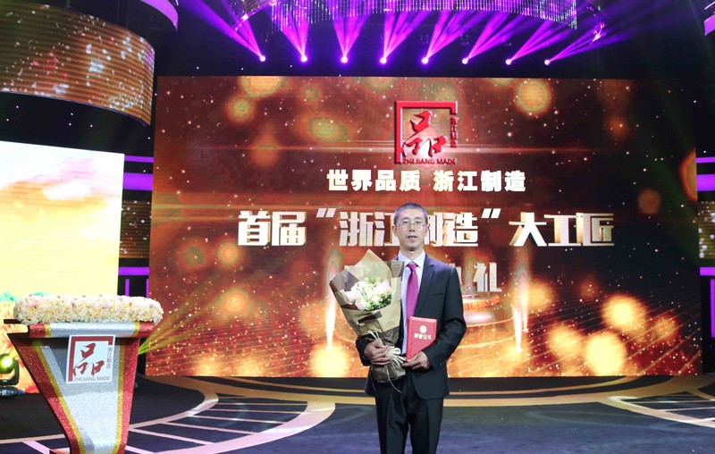 高端拉床,專用機床,內(nèi)拉床,外拉床,數(shù)控機床,自動化生產(chǎn)線,工業(yè)機器人,拉床,拉刀,自動化 高端拉床,專用機床,內(nèi)拉床,外拉床,數(shù)控機床,自動化生產(chǎn)線,工業(yè)機器人,拉床,拉刀,自動化