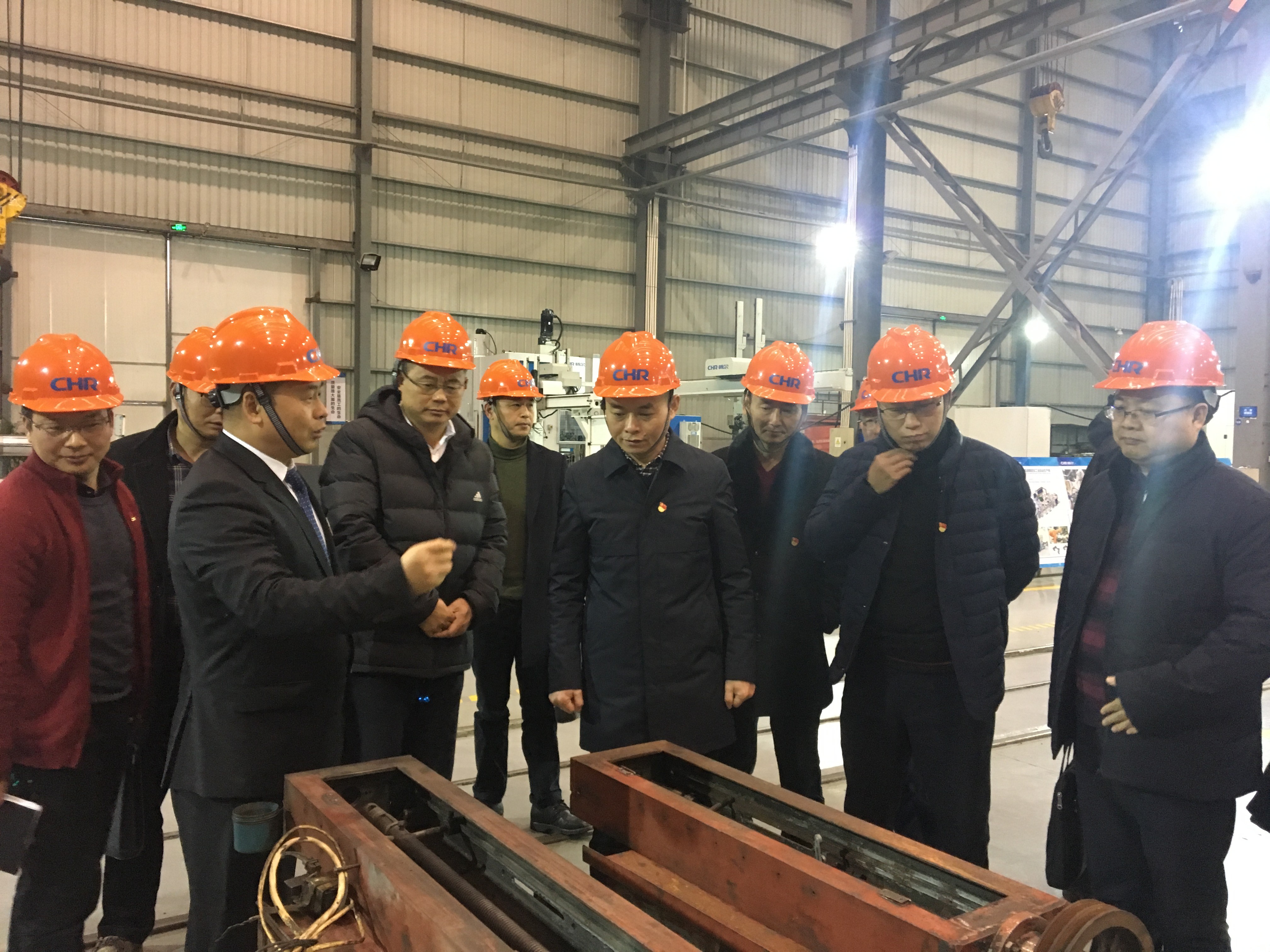 高端拉床,專用機(jī)床,內(nèi)拉床,外拉床,數(shù)控機(jī)床,自動化生產(chǎn)線,工業(yè)機(jī)器人,拉床,拉刀,自動化