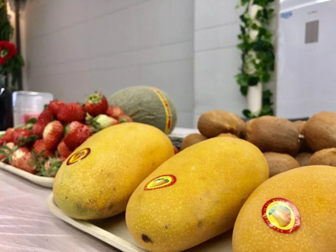 高端拉床,專(zhuān)用機(jī)床,內(nèi)拉床,外拉床,數(shù)控機(jī)床,自動(dòng)化生產(chǎn)線,工業(yè)機(jī)器人,拉床,拉刀,自動(dòng)化 高端拉床,專(zhuān)用機(jī)床,內(nèi)拉床,外拉床,數(shù)控機(jī)床,自動(dòng)化生產(chǎn)線,工業(yè)機(jī)器人,拉床,拉刀,自動(dòng)化