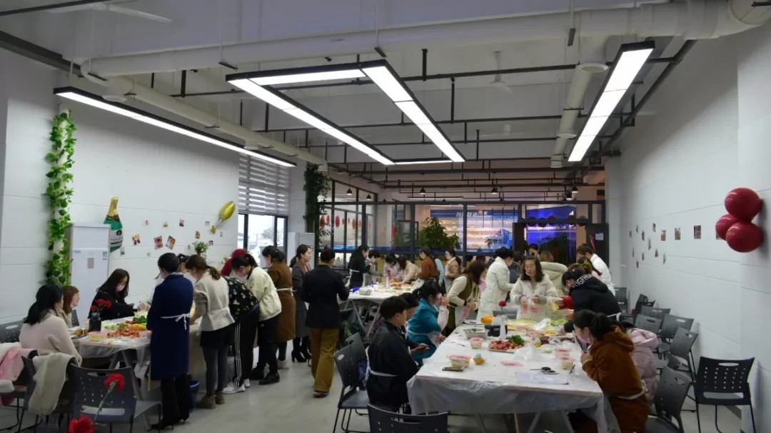 高端拉床,專(zhuān)用機(jī)床,內(nèi)拉床,外拉床,數(shù)控機(jī)床,自動(dòng)化生產(chǎn)線,工業(yè)機(jī)器人,拉床,拉刀,自動(dòng)化 高端拉床,專(zhuān)用機(jī)床,內(nèi)拉床,外拉床,數(shù)控機(jī)床,自動(dòng)化生產(chǎn)線,工業(yè)機(jī)器人,拉床,拉刀,自動(dòng)化