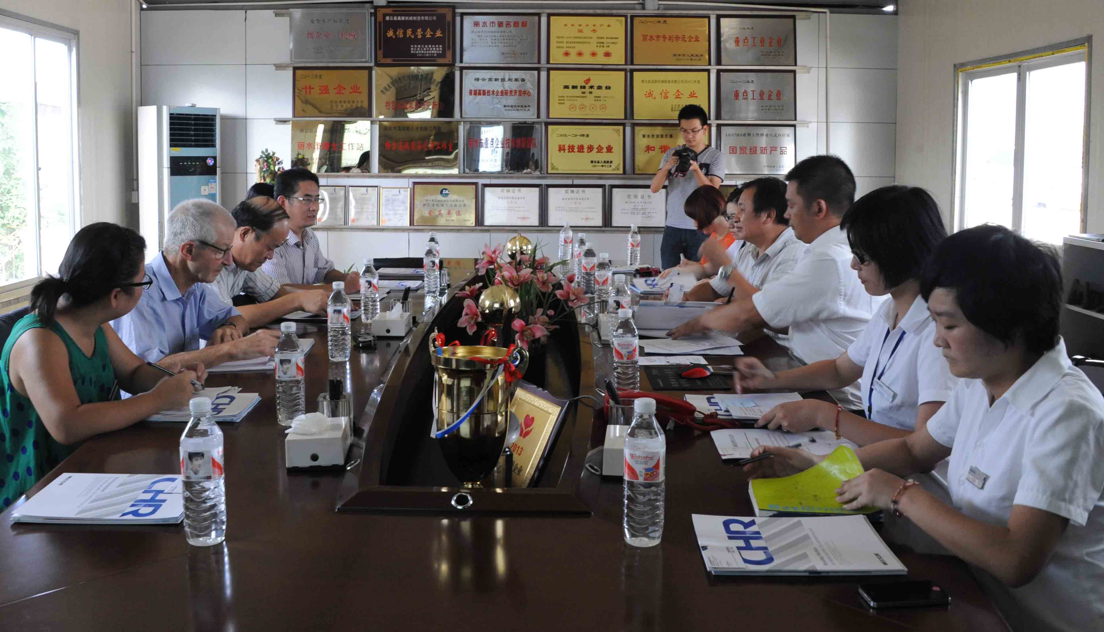 高端拉床,專用機(jī)床,內(nèi)拉床,外拉床,數(shù)控機(jī)床,自動化生產(chǎn)線,工業(yè)機(jī)器人,拉床,拉刀,自動化 高端拉床,專用機(jī)床,內(nèi)拉床,外拉床,數(shù)控機(jī)床,自動化生產(chǎn)線,工業(yè)機(jī)器人,拉床,拉刀,自動化