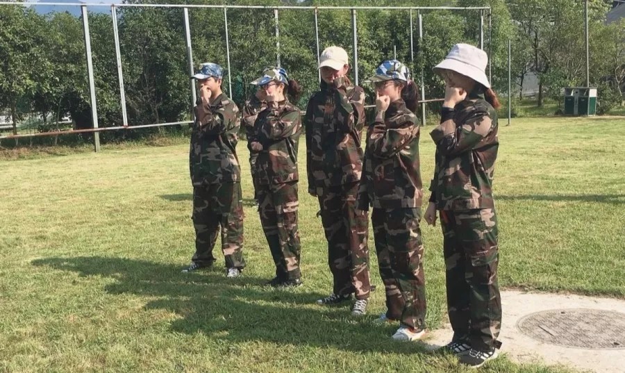 高端拉床,專用機床,內拉床,外拉床,數(shù)控機床,自動化生產(chǎn)線,工業(yè)機器人,拉床,拉刀,自動化 高端拉床,專用機床,內拉床,外拉床,數(shù)控機床,自動化生產(chǎn)線,工業(yè)機器人,拉床,拉刀,自動化