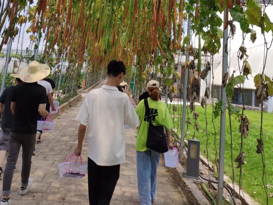 高端拉床,專用機床,內拉床,外拉床,數(shù)控機床,自動化生產(chǎn)線,工業(yè)機器人,拉床,拉刀,自動化 高端拉床,專用機床,內拉床,外拉床,數(shù)控機床,自動化生產(chǎn)線,工業(yè)機器人,拉床,拉刀,自動化