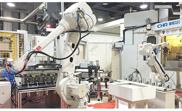 汽車制動鉗殼體自動化連線